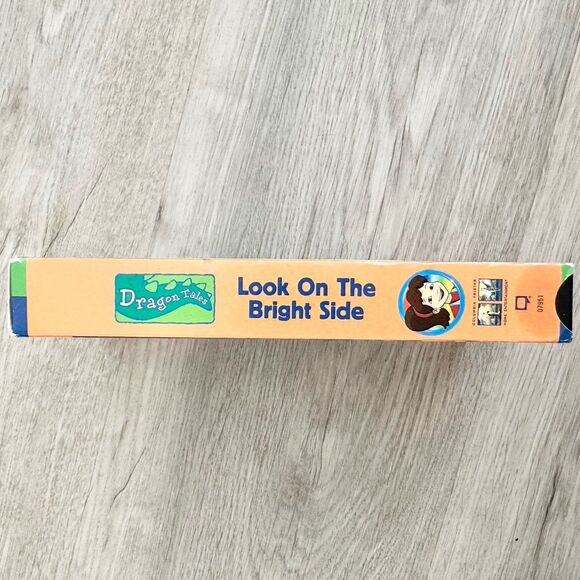 Vintage 2001 PBS Kids Dragon Tales Look On The Bright Side VHS Tape - Picture 2 of 7